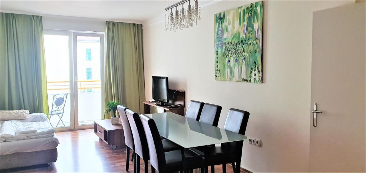 Govienna - Messe Wien Apartment Zewnętrze zdjęcie