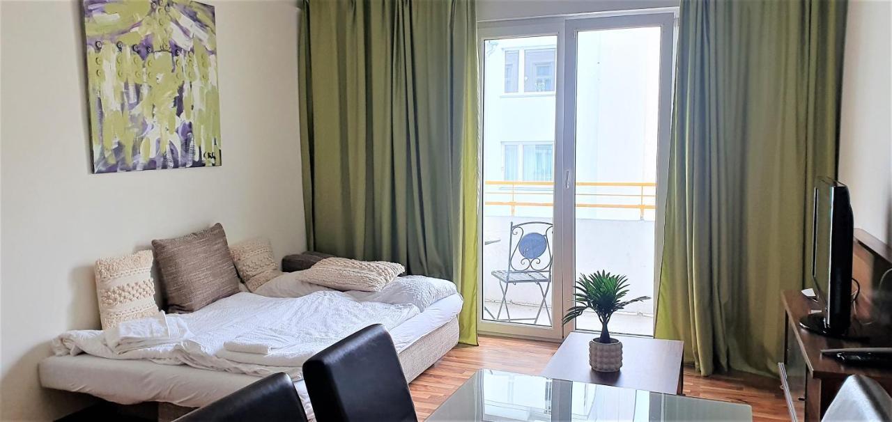 Govienna - Messe Wien Apartment Zewnętrze zdjęcie